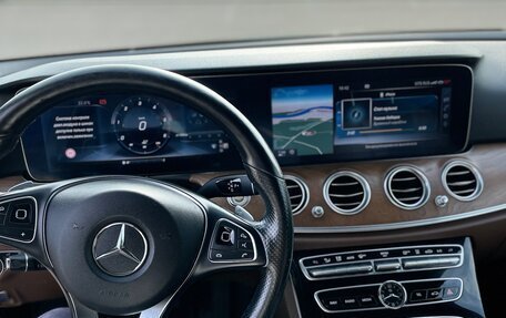 Mercedes-Benz E-Класс, 2017 год, 2 790 000 рублей, 14 фотография