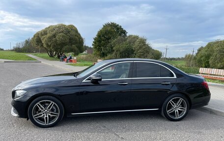 Mercedes-Benz E-Класс, 2017 год, 2 790 000 рублей, 10 фотография