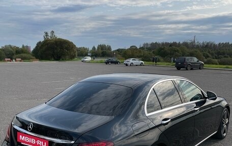 Mercedes-Benz E-Класс, 2017 год, 2 790 000 рублей, 13 фотография