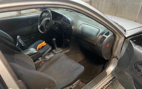 Mitsubishi Colt VI рестайлинг, 1998 год, 300 000 рублей, 15 фотография