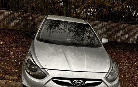 Hyundai Solaris II рестайлинг, 2012 год, 490 000 рублей, 7 фотография