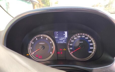 Hyundai Solaris II рестайлинг, 2015 год, 1 070 000 рублей, 15 фотография