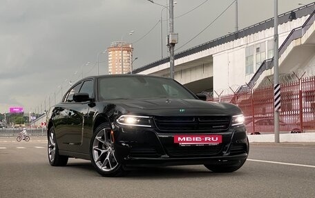 Dodge Charger, 2022 год, 6 900 000 рублей, 3 фотография