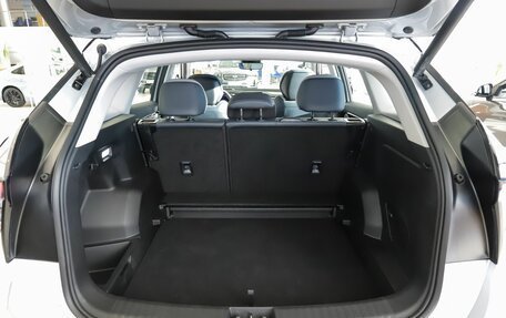 Geely Atlas, 2024 год, 4 018 000 рублей, 19 фотография