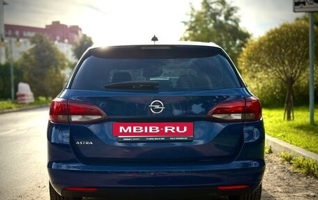 Opel Astra K, 2019 год, 1 380 000 рублей, 6 фотография