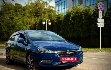 Opel Astra K, 2019 год, 1 380 000 рублей, 3 фотография