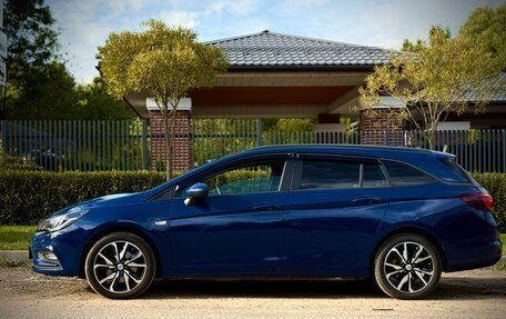 Opel Astra K, 2019 год, 1 380 000 рублей, 8 фотография