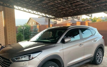 Hyundai Tucson III, 2019 год, 2 200 000 рублей, 2 фотография
