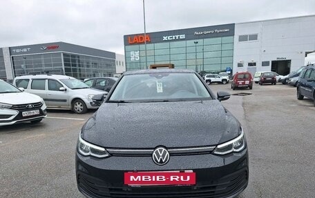 Volkswagen Golf VIII, 2020 год, 1 799 000 рублей, 5 фотография