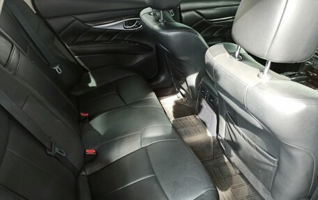 Infiniti Q70 I, 2015 год, 2 125 000 рублей, 27 фотография