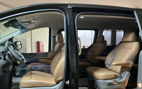 Hyundai Staria, 2021 год, 4 395 000 рублей, 9 фотография