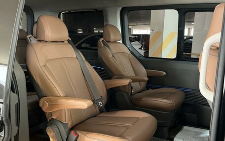 Hyundai Staria, 2021 год, 4 395 000 рублей, 13 фотография