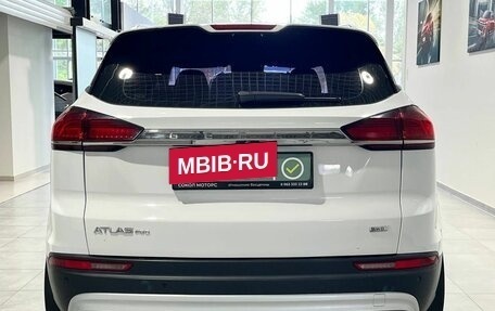 Geely Atlas, 2022 год, 2 199 900 рублей, 5 фотография