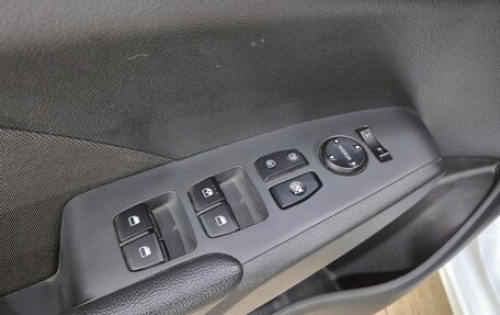 Hyundai Solaris II рестайлинг, 2019 год, 1 198 000 рублей, 8 фотография