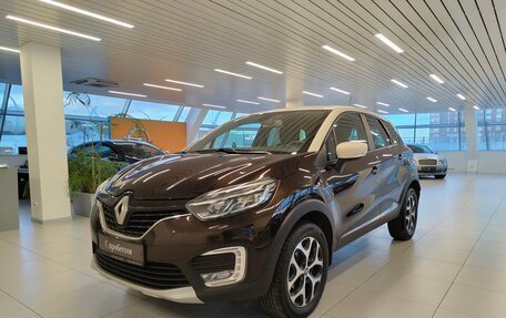 Renault Kaptur I рестайлинг, 2017 год, 1 195 000 рублей, 1 фотография
