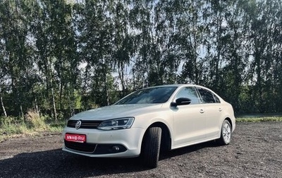 Volkswagen Jetta VI, 2014 год, 1 090 000 рублей, 1 фотография