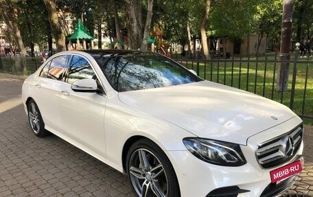 Mercedes-Benz E-Класс, 2016 год, 2 890 000 рублей, 4 фотография