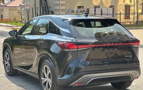 Lexus RX IV рестайлинг, 2025 год, 7 300 000 рублей, 10 фотография