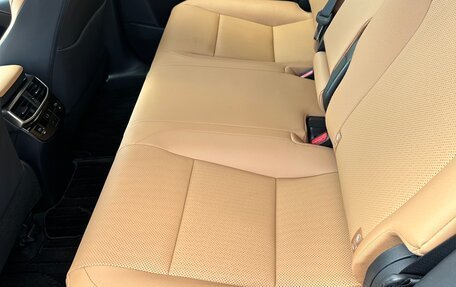 Lexus RX IV рестайлинг, 2025 год, 7 300 000 рублей, 18 фотография