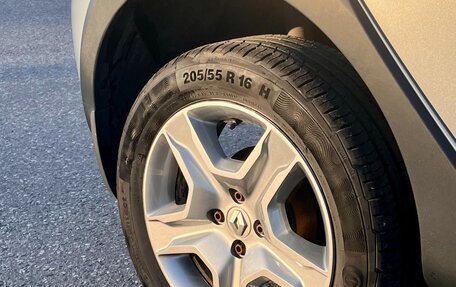 Renault Sandero II рестайлинг, 2022 год, 1 700 000 рублей, 8 фотография