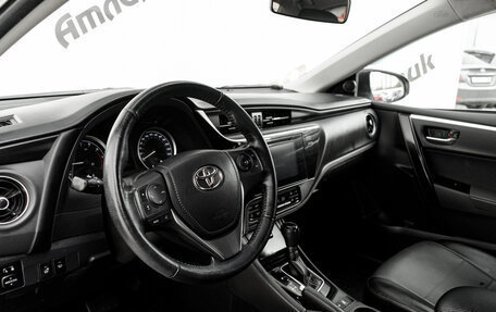 Toyota Corolla, 2016 год, 17 850 000 рублей, 11 фотография