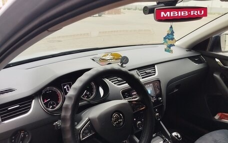 Skoda Octavia, 2018 год, 1 900 000 рублей, 12 фотография