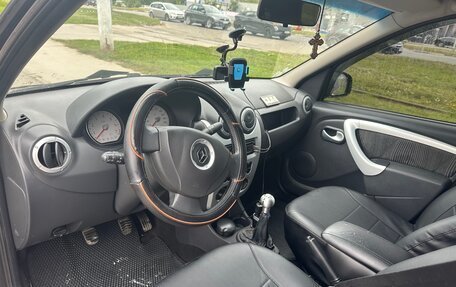 Renault Logan I, 2013 год, 600 000 рублей, 23 фотография
