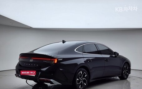 Hyundai Sonata VIII, 2024 год, 2 100 000 рублей, 3 фотография