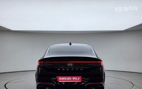 Hyundai Sonata VIII, 2024 год, 2 100 000 рублей, 4 фотография