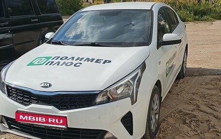 KIA Rio IV, 2020 год, 1 350 000 рублей, 5 фотография