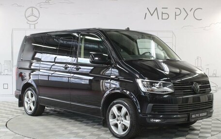 Volkswagen Multivan T6 рестайлинг, 2018 год, 4 300 000 рублей, 3 фотография