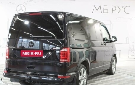 Volkswagen Multivan T6 рестайлинг, 2018 год, 4 300 000 рублей, 6 фотография