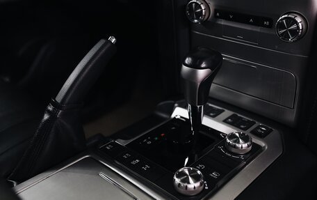 Toyota Land Cruiser 200, 2016 год, 3 990 000 рублей, 12 фотография