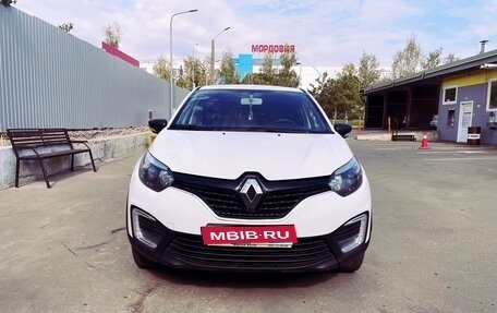 Renault Kaptur I рестайлинг, 2018 год, 1 200 000 рублей, 1 фотография