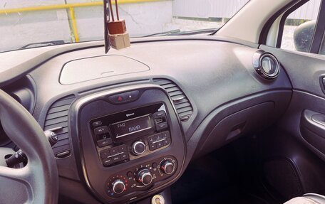 Renault Kaptur I рестайлинг, 2018 год, 1 200 000 рублей, 16 фотография