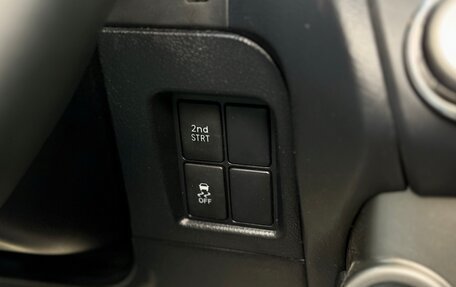 Toyota Land Cruiser Prado 150 рестайлинг 2, 2010 год, 2 450 000 рублей, 20 фотография