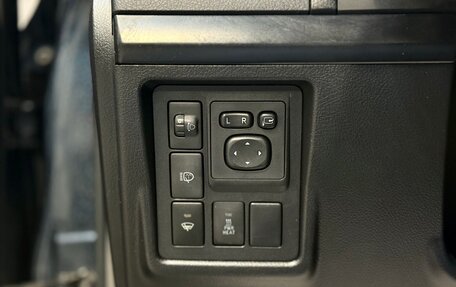 Toyota Land Cruiser Prado 150 рестайлинг 2, 2010 год, 2 450 000 рублей, 19 фотография