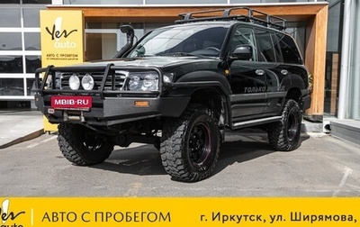 Toyota Land Cruiser 100 рестайлинг 2, 2004 год, 2 359 000 рублей, 1 фотография