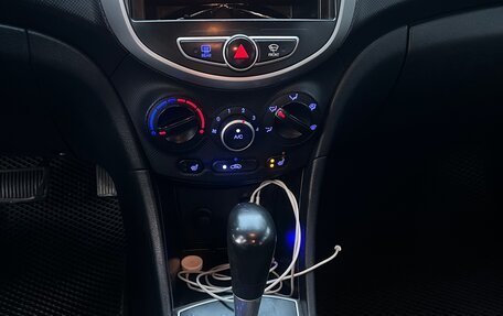 Hyundai Solaris II рестайлинг, 2012 год, 799 000 рублей, 12 фотография