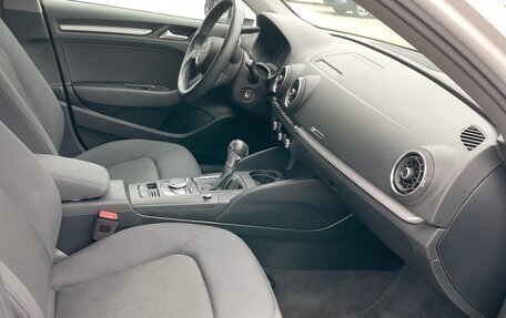 Audi A3, 2020 год, 2 200 000 рублей, 10 фотография