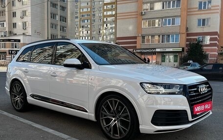 Audi Q7, 2018 год, 5 600 000 рублей, 3 фотография