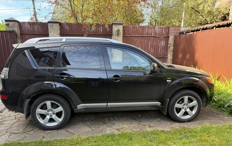 Mitsubishi Outlander III рестайлинг 3, 2007 год, 1 150 000 рублей, 1 фотография