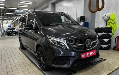 Mercedes-Benz V-Класс, 2022 год, 8 150 000 рублей, 1 фотография