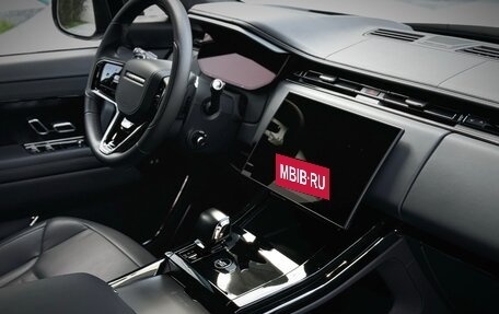 Land Rover Range Rover Sport, 2025 год, 34 000 000 рублей, 15 фотография