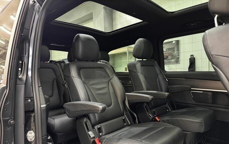 Mercedes-Benz V-Класс, 2022 год, 8 150 000 рублей, 7 фотография