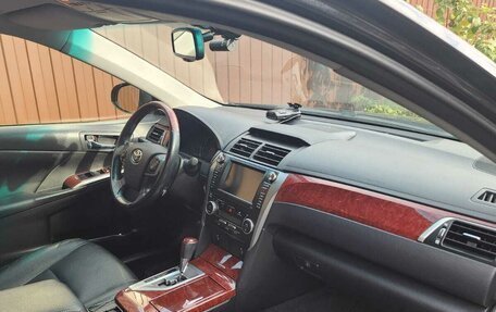 Toyota Camry, 2012 год, 1 999 999 рублей, 18 фотография