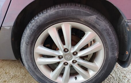 Hyundai ix35 I рестайлинг, 2011 год, 1 200 000 рублей, 11 фотография