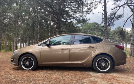 Opel Astra J, 2012 год, 740 000 рублей, 4 фотография