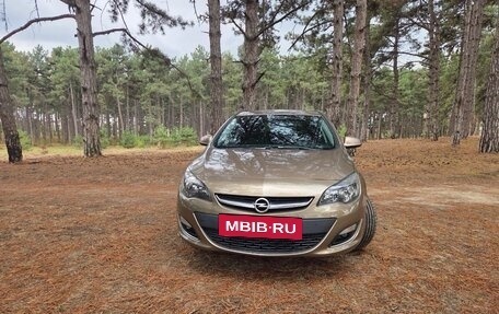 Opel Astra J, 2012 год, 740 000 рублей, 5 фотография