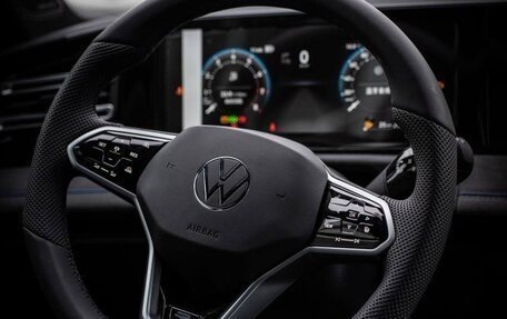 Volkswagen Tiguan, 2024 год, 4 фотография